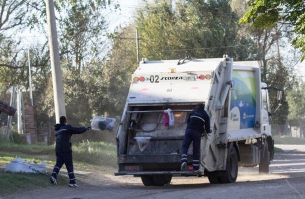 Los servicios durante el feriado del sábado