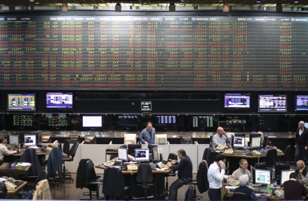 Con más restricciones, la CNV refuerza estrategia anti dolarización