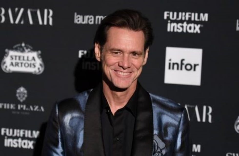 Jim Carrey divagó en una entrevista en la alfombra roja
