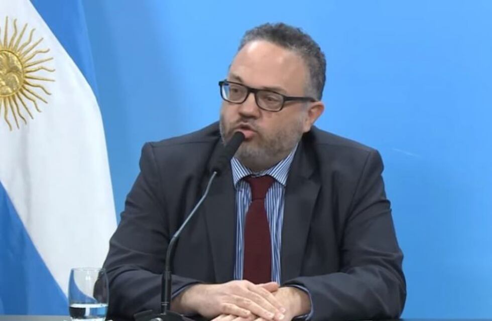 El Gobierno pesificará un segmento de la energía eléctrica y reducirá la remuneración de las generadoras