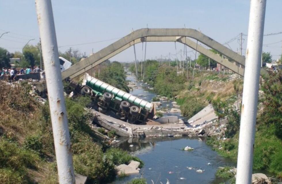 Son 12 los puentes inaugurados por el Kirchnerismo que se cayeron en la provincia