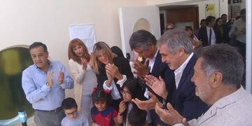 inauguracion del jardin villa allende