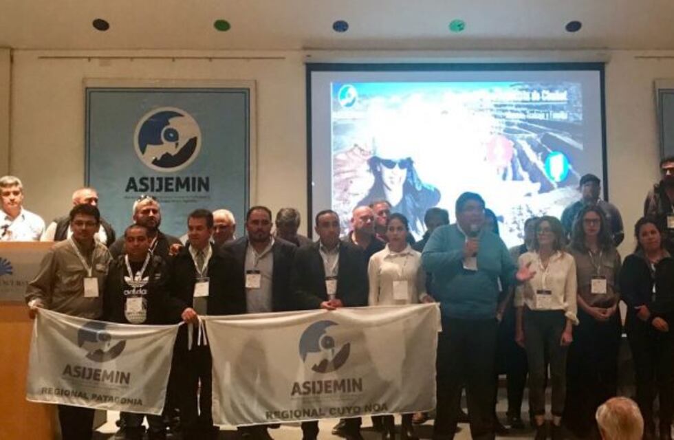 Le necesidad de trabajo: se recibieron 1600 currículums por  minería