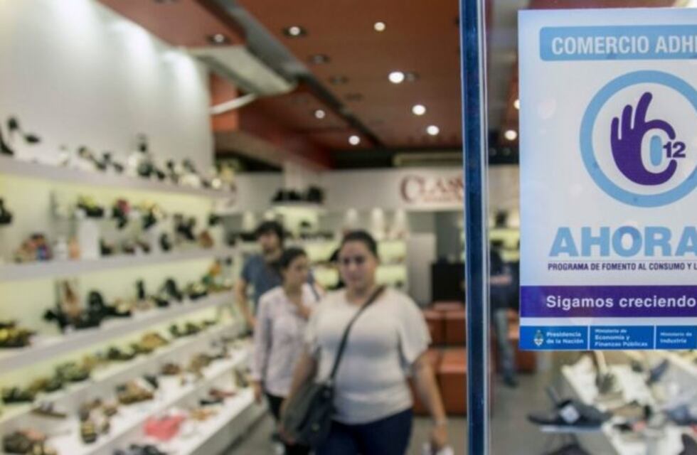 El Gobierno extendió el programa Ahora 12 hasta marzo