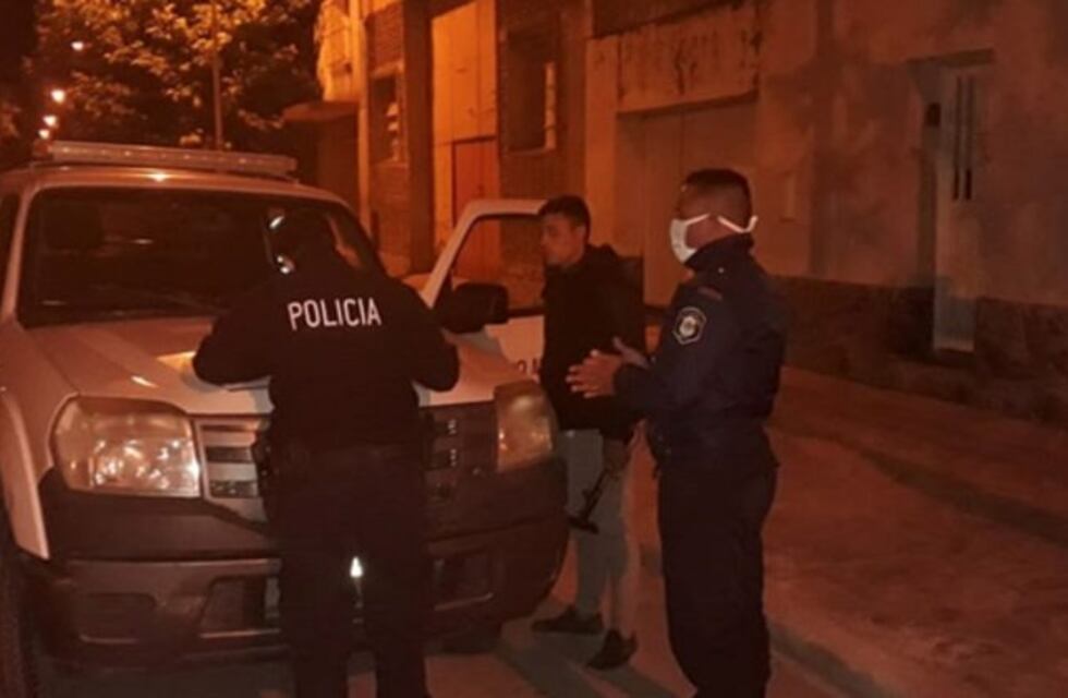 "Fui a dar una vuelta": las insólitas excusas de los detenidos en Azul por violar la cuarentena