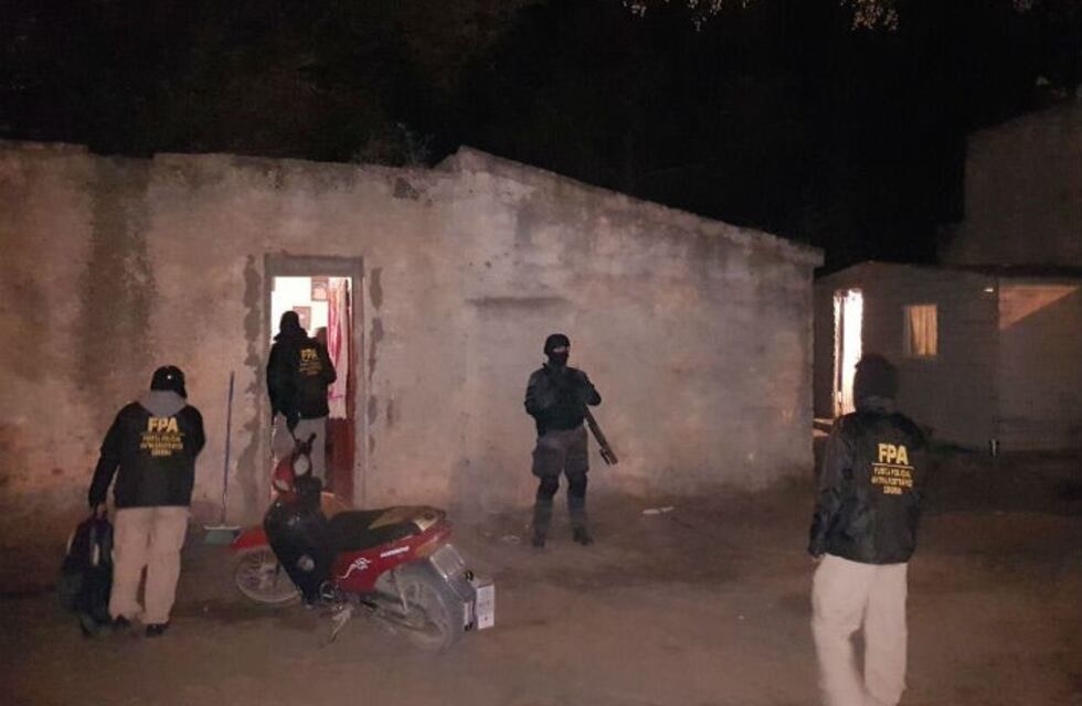 Detuvieron a una pareja por comercialización agravada de drogas en Río Cuarto