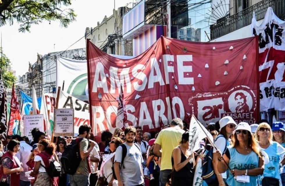 Amsafe Rosario evalúa cinco mociones de paro tras considerar insuficiente el aumento