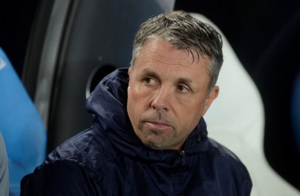 Gustavo Álvarez dejó de ser el técnico de Aldosivi, tras volver a caer como local