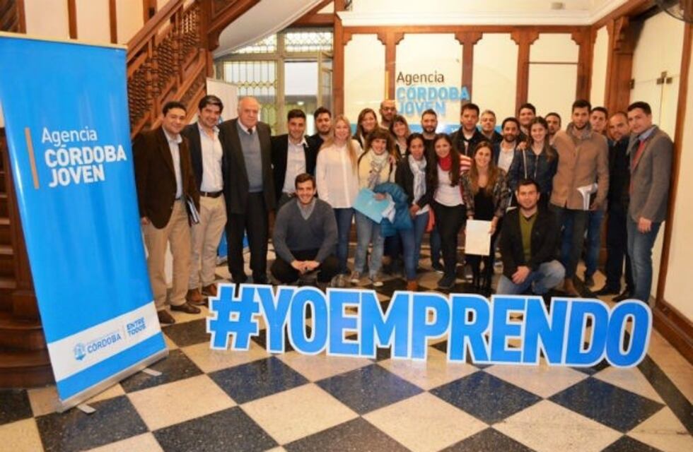 Nueve emprendedores recibieron créditos de la Agencia Córdoba Joven