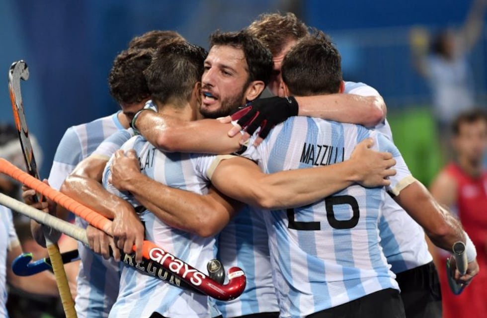Escándalo en el hockey argentino: renunciaron dos referentes de Los Leones