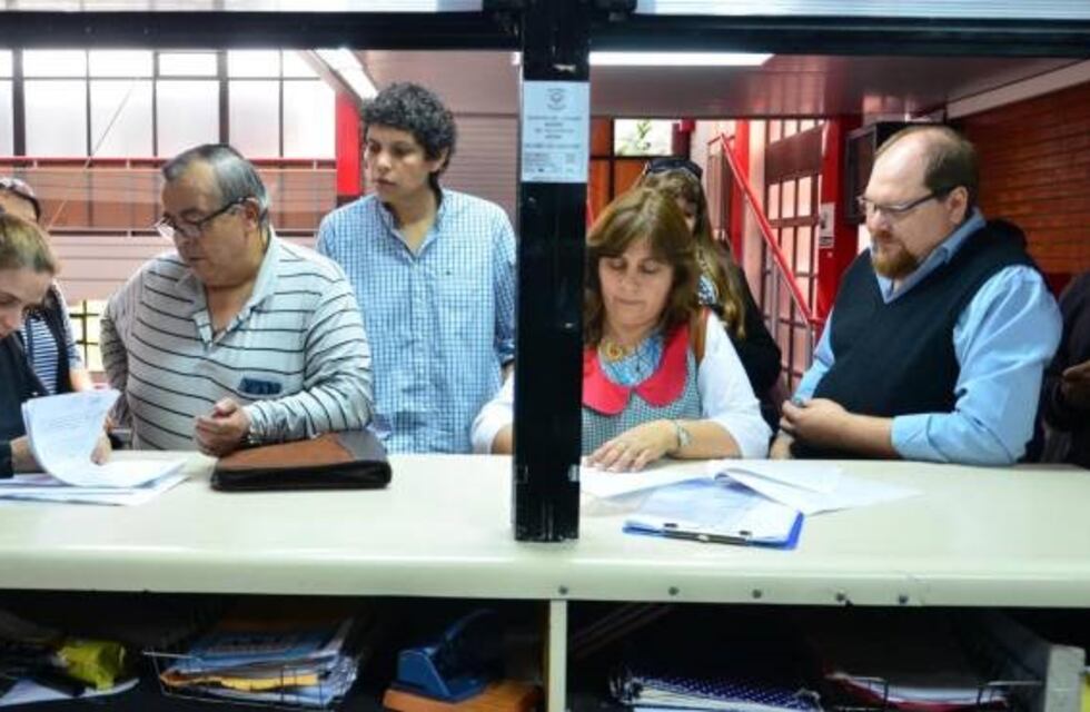 Conflicto IPROSS: gremios solicitan intervención de la Justicia