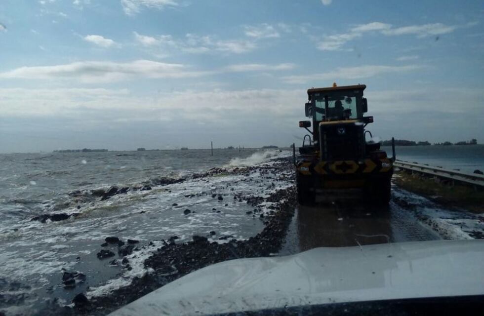Revelan que La Picasa llegó a las 40 mil hectáreas y este viernes el viento volvió a causar problemas en la Ruta 7