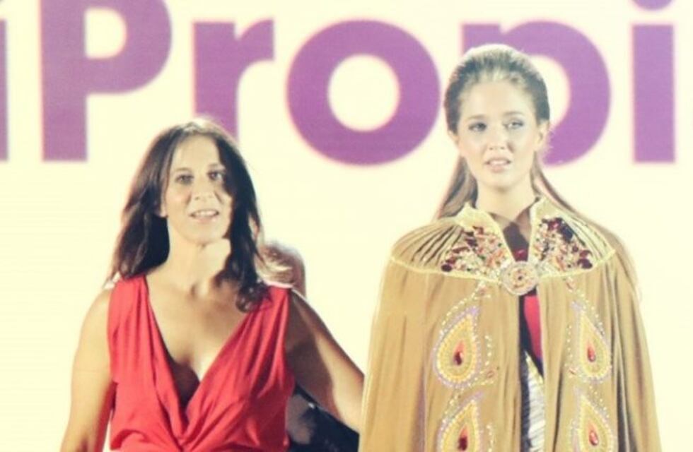 Tras criticar una obra, la Ministra de Turismo cruzó a la Reina del Sol