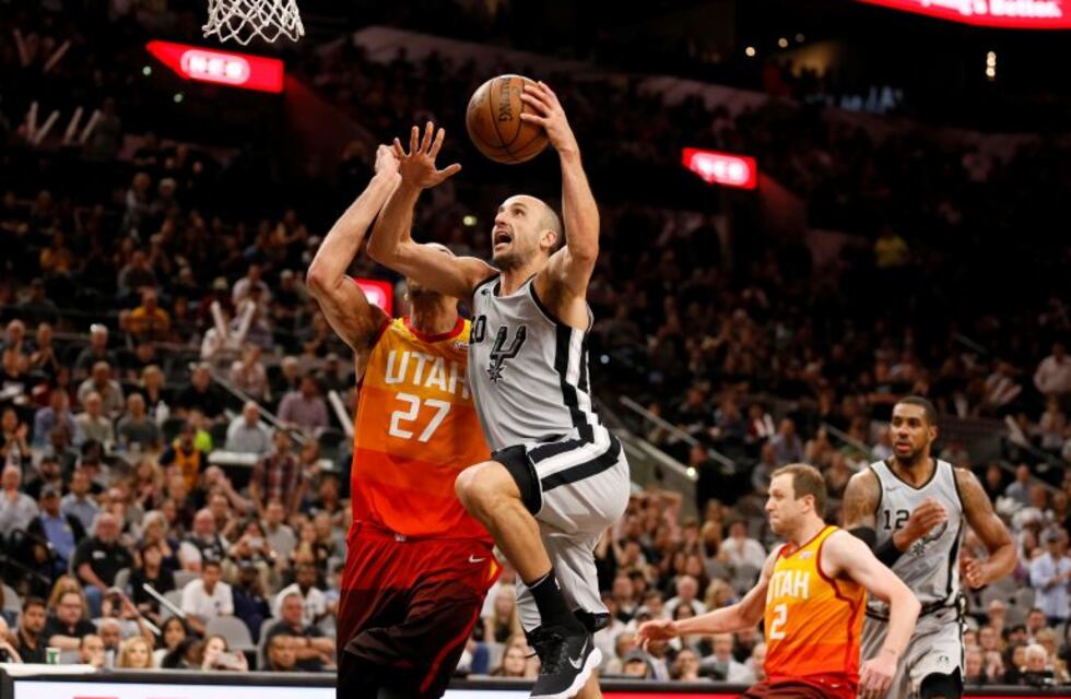 Ginóbili volvió a ser fundamental en un triunfo clave de los Spurs