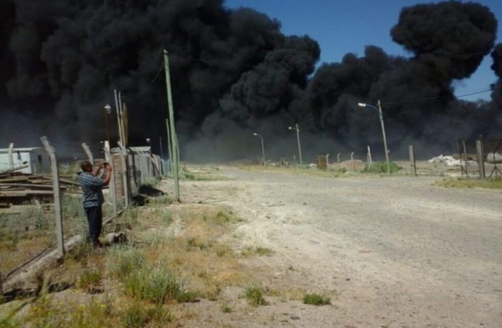 Se incendió la planta de reciclaje de General Roca