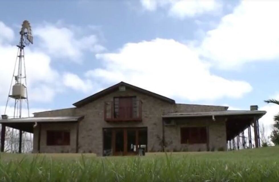 Último momento: allanaron una quinta del Pata Medina donde habría enterrados barriles de cerveza con billetes