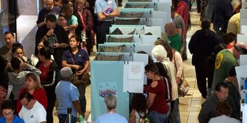 Los republicanos conservan el Senado y los demócratas se imponen en Diputados\u002E