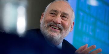 Joseph Stiglitz, Nobel prize-winning economist and professor of economics at Columbia University,, smiles while speaking during a panel session at a Roosevelt Institute event at the National Press Club in Washington, D\u002EC\u002E, U\u002ES\u002E, on Tuesday, May 12, 2015\u002E Stiglitz, the Nobel Prize-winning economist who popularized the term \