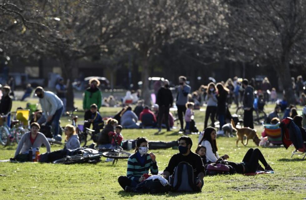 Sin distancia social ni protocolos: ferias colmadas y aglomeraciones en el conurbano bonaerense