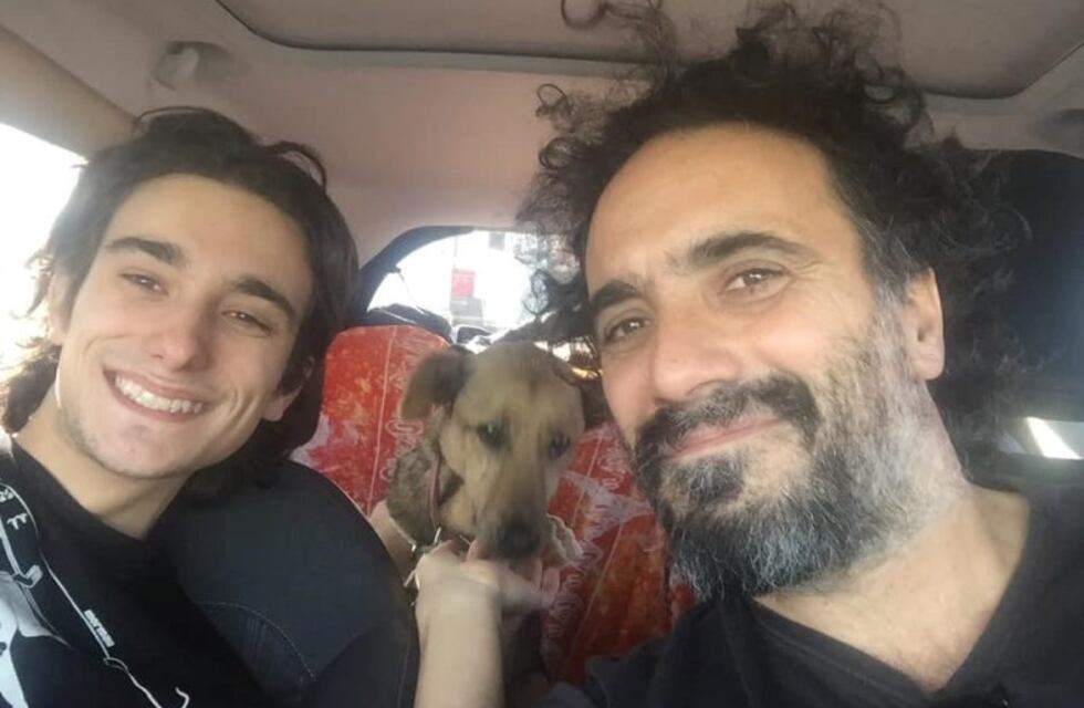 Turistas se reencontraron con la perra que se les había perdido en el bosque Peralta Ramos