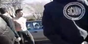 Un reclamo laboral en una casa de empanadas terminó con amenazas de muerte (Foto: Captura de video)