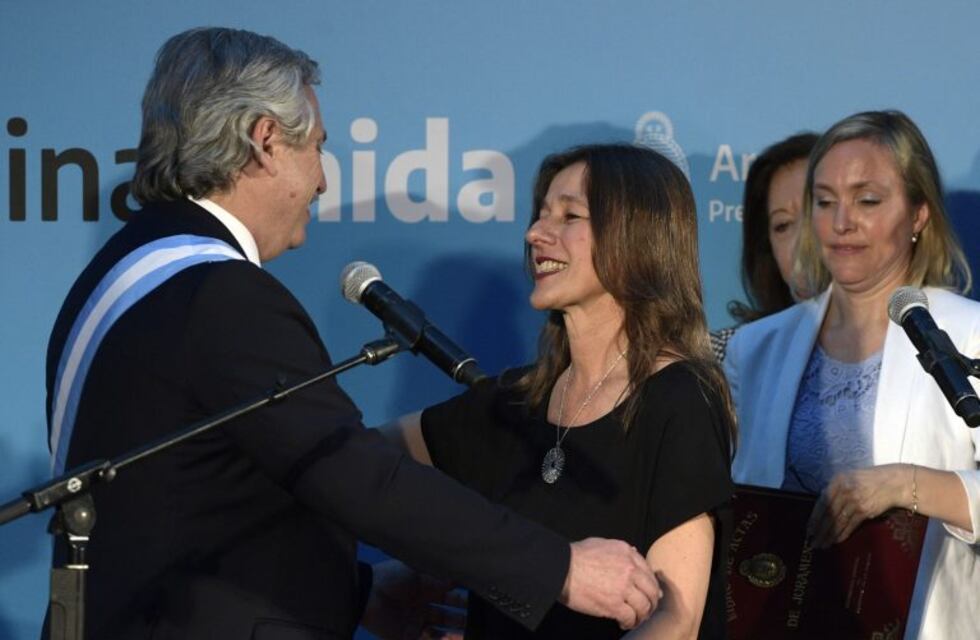 Hackearon la cuenta de Twitter de la ministra de Seguridad Sabina Frederic