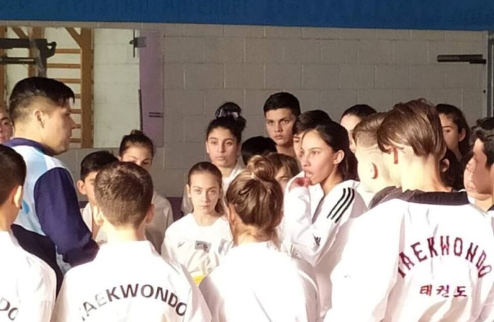 Agustina Budassi y Valentina Pecchio participaron de un campus en el Mario Kempes