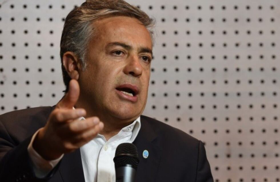 Cornejo: "El lunes hay clases en Mendoza"