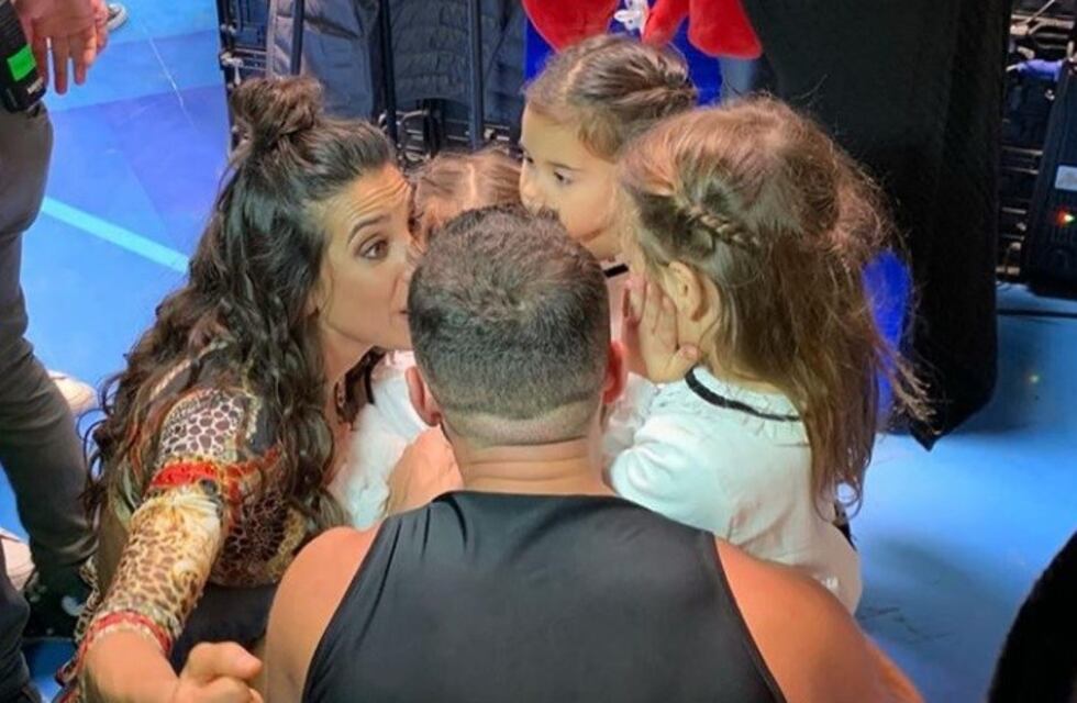 Baúl repleto: así sorprendió Martín Baclini a las hijas de Cinthia Fernández