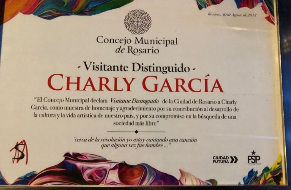 Dos títulos en un día: Charly García fue distinguido por el Concejo y por la UNR