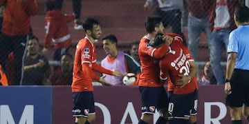 El plantel de Independiente entrenará a pesar de la deuda\u002E (EFE)