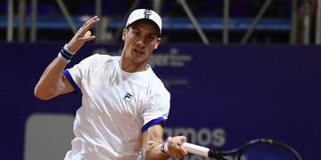 El zurdo sufrió el desgaste del partido previo ante Leo Mayer\u002E (@facubagnis)