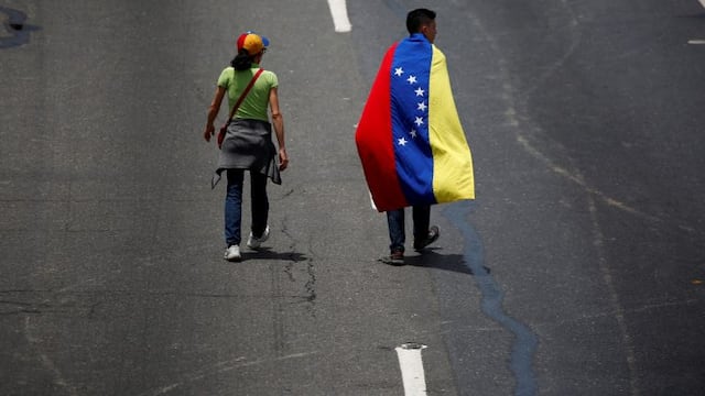 Maduro decretó el estado de excepción y emergencia económica