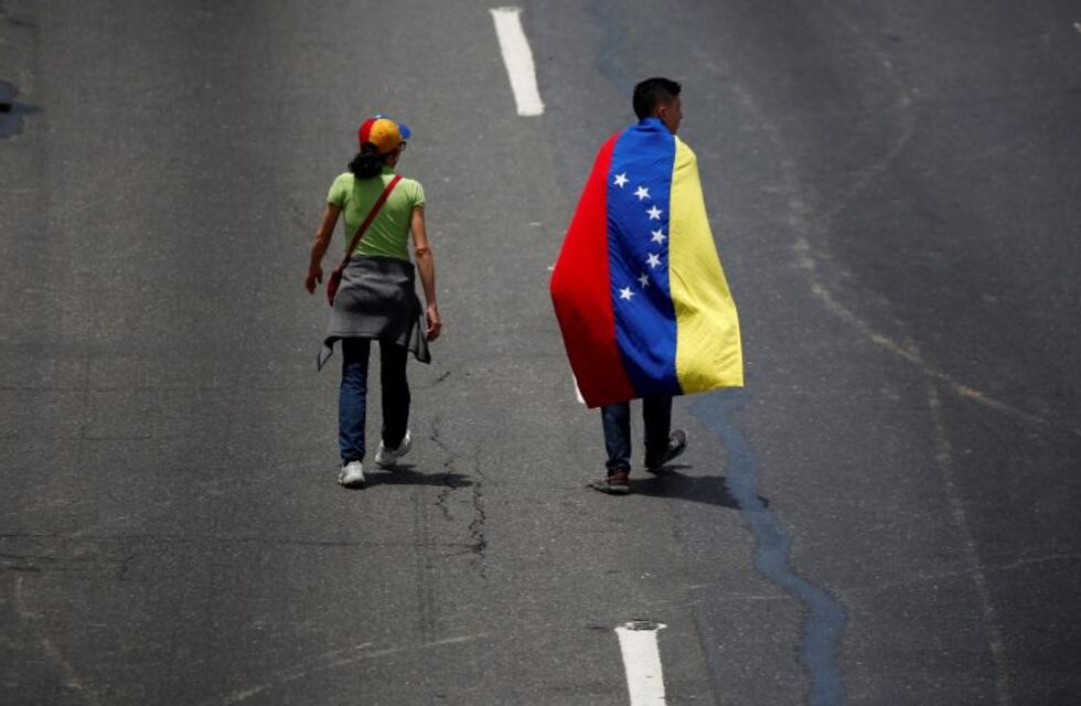 Maduro decretó el estado de excepción y emergencia económica