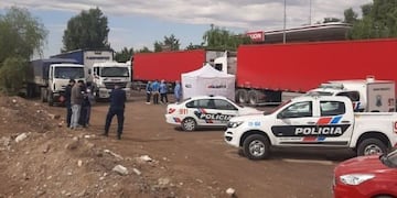 El cuerpo sin vida del chofer fue encontrado en una estación de servicio\u002E