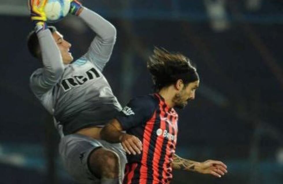 Juan Musso debutó en el arco de Racing este fin de semana y será titular por la Sudamericana