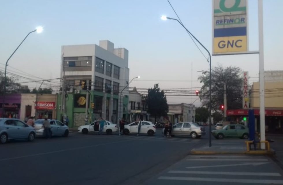 Taxistas bloquean estaciones de GNC en La Rioja