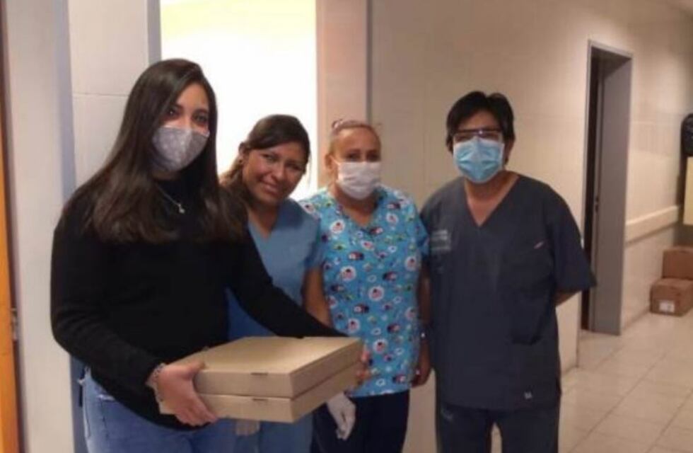 Ganó un concurso y donó el premio a enfermeros, abuelos y vecinos