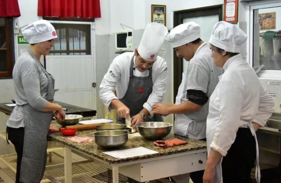 Villa María: personas con discapacidad recibirán formación en gastronomía