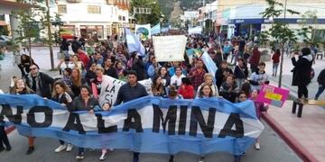 No a la Mina - Esquel