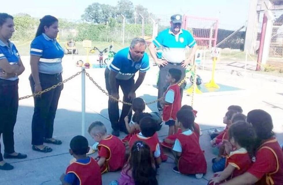 Vialidad continúa con la campaña de concientización