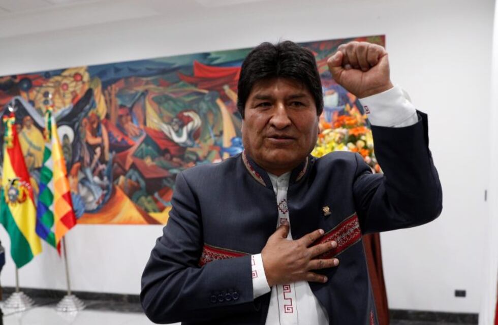 Evo Morales confía en que ganó en primera vuelta pero aceptó un balotaje si no es así