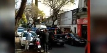 La detención del delincuente ocurrió en calle San Luis al 1800\u002E (Captura de TV)