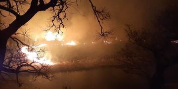 Impresionantes incendios en Santo Tomé
