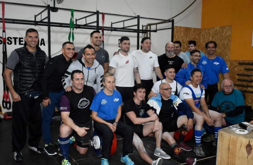 Punta Alta: gran participación en el torneo de pesas