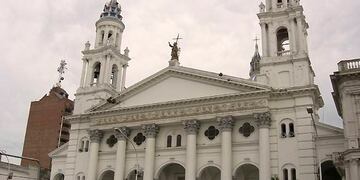 Agenda de Semana Santa en Paraná: días y horarios de las misas en la Catedral
