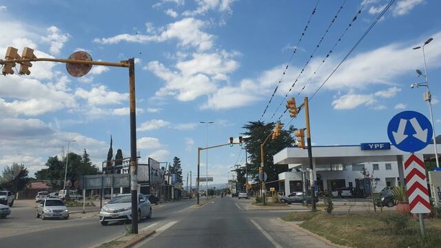 Ingreso a Bialet Massé por la Ruta Nacional N° 38. (Foto: VíaCarlosPaz).
