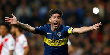 El Santos de Jorge Sampaoli realizó una oferta formal a Boca por Pablo Pérez (REUTERS)\u002E