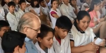 Se inauguró un sector deportivo con el nombre del ex DT de la Selección (web)\u002E