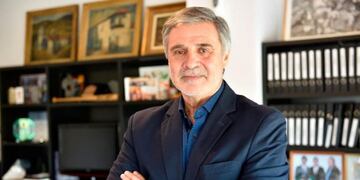 El ministro Walter Grahovac aclaró que si hay clases presenciales, pondrán notas\u002E